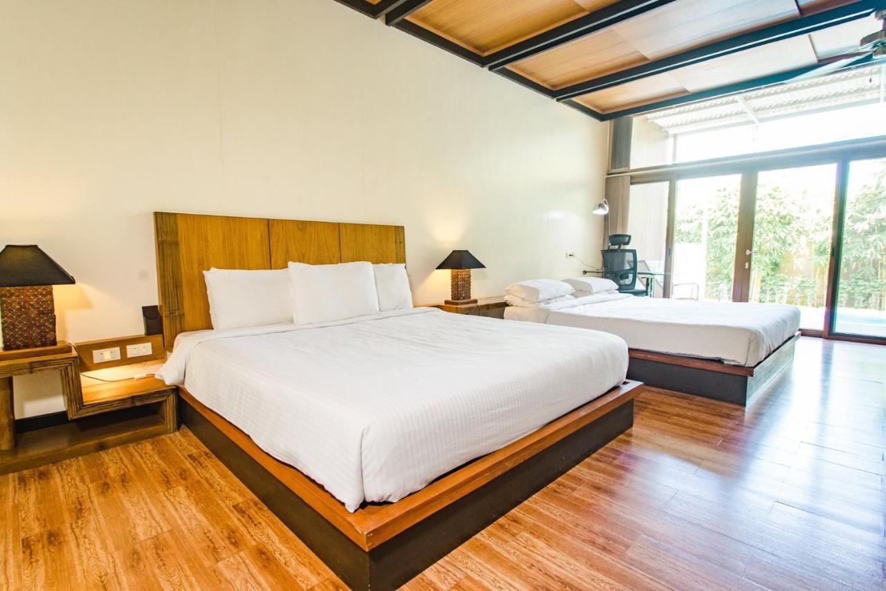 Hotel The Park - Silang Exterior foto